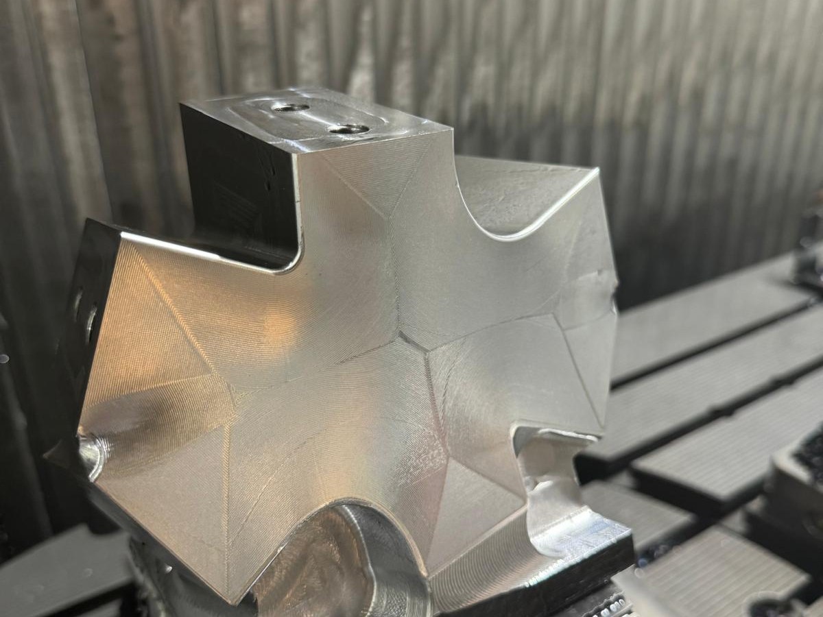 Photo 26 — CNC machined detail